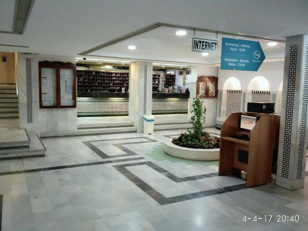 Apartamento Malaga La Bella Benalmadena Bagian luar foto